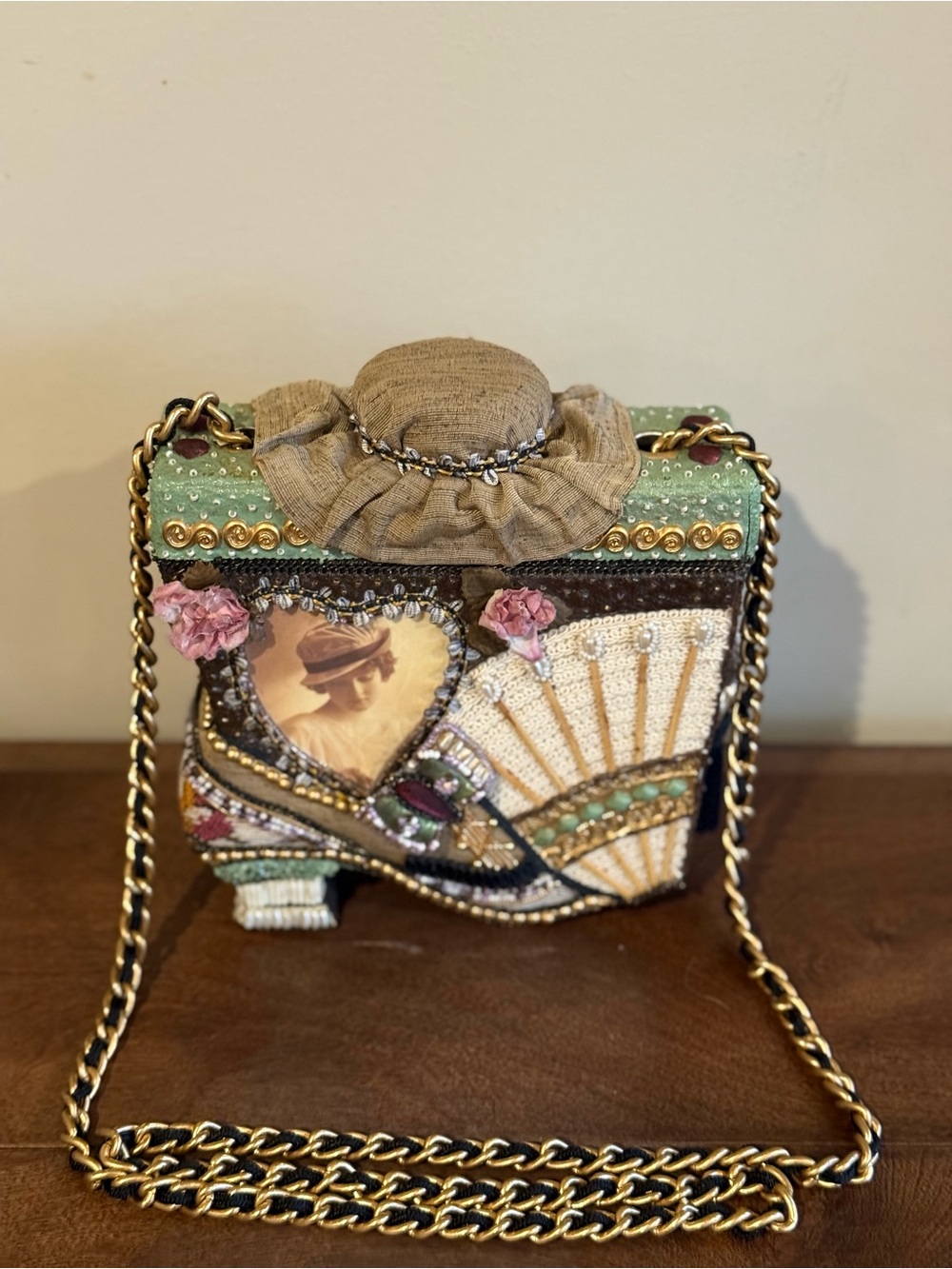 RARE VINTAGE Mary Frances Victorian Boot box bag - Picture 9 of 9